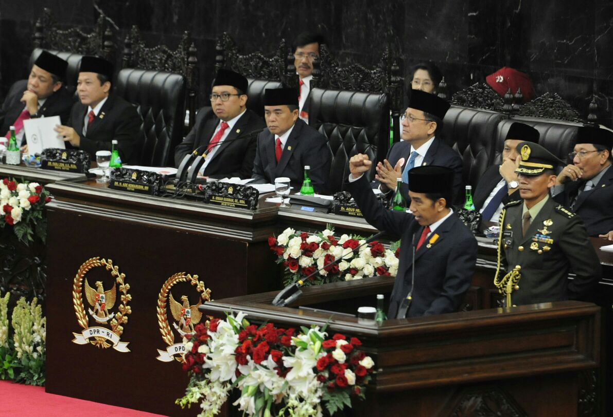 Presiden Jokowi di depan anggota DPR. Sumber foto: setkab.go.id